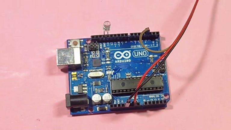 How To Use An Infrared (IR) Sensor Module With Arduino UNO